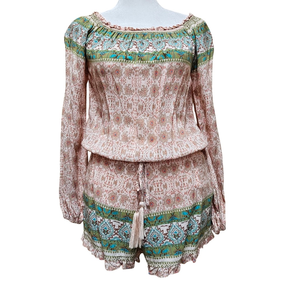 Cotton Candy LA‎ Off The Shoulder Long Sleeve Floral Shorts Romper Size Medium